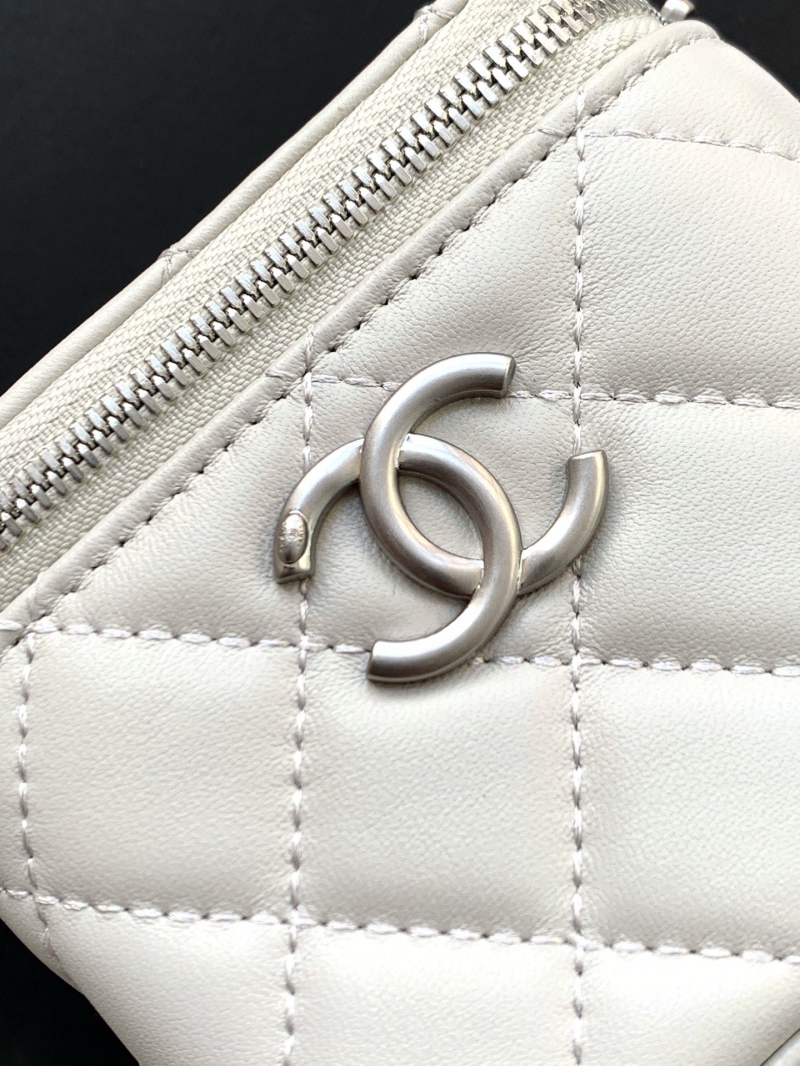 Ch**el cosmetic bags